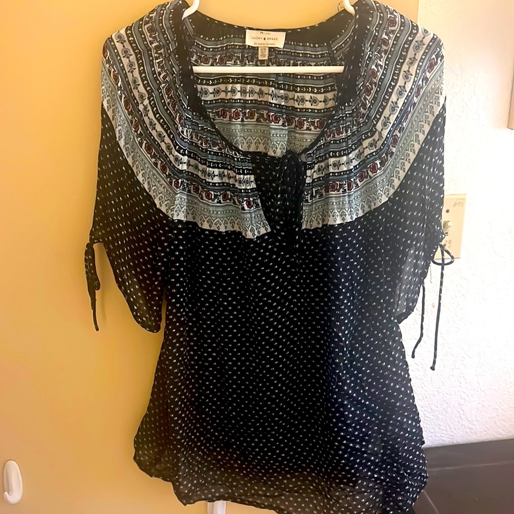 Lucky Brand size 1x/16 Blouse